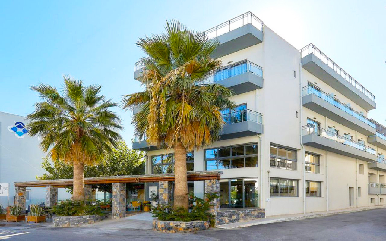POLLIS HOTEL