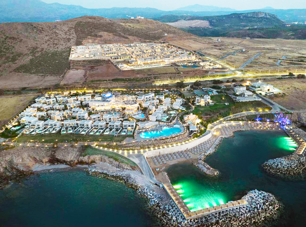 THE ROYAL SENSES CURIO COLLECTION BY HILTON