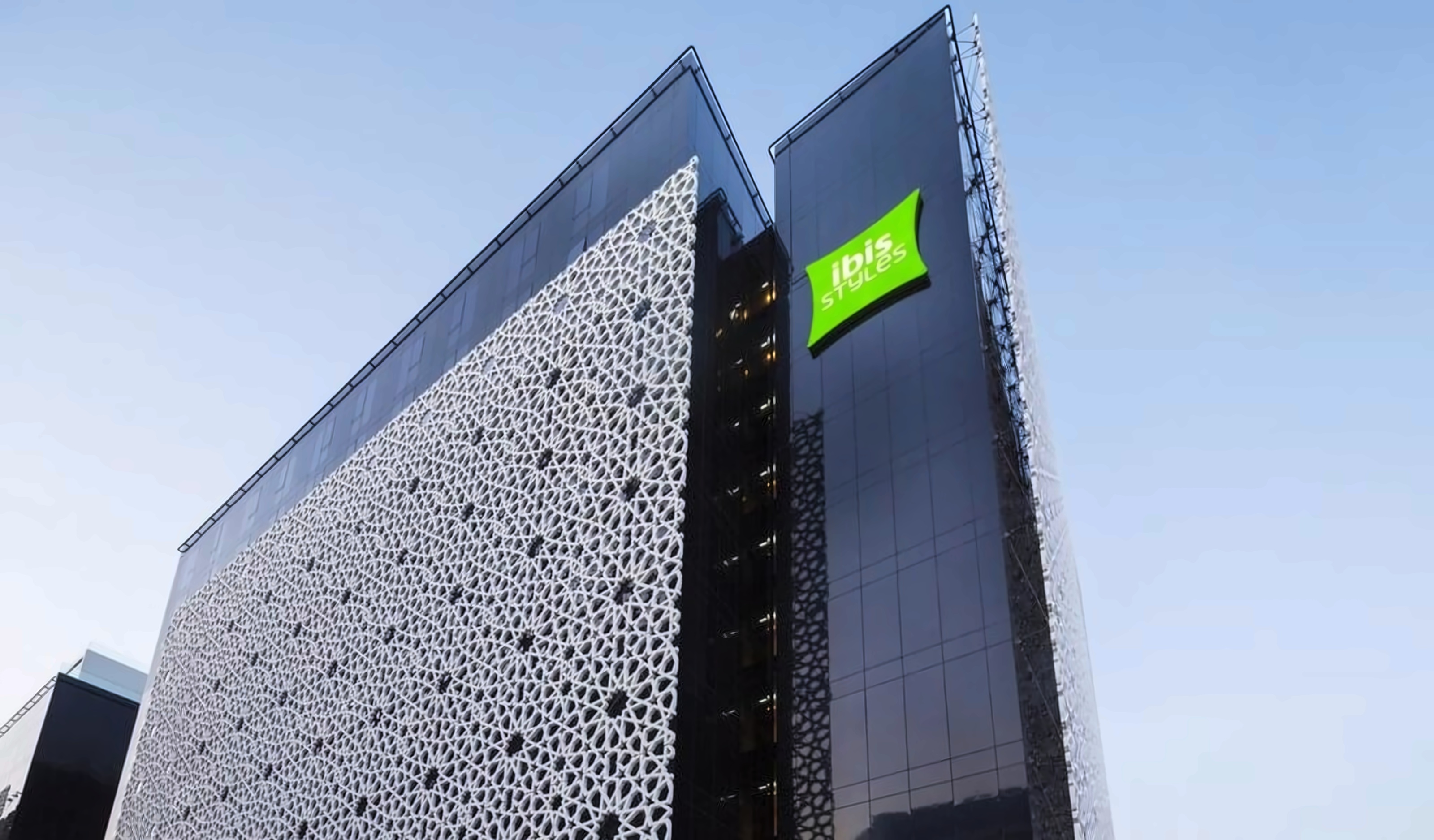 IBIS STYLES DUBAI AIRPORT HOTEL