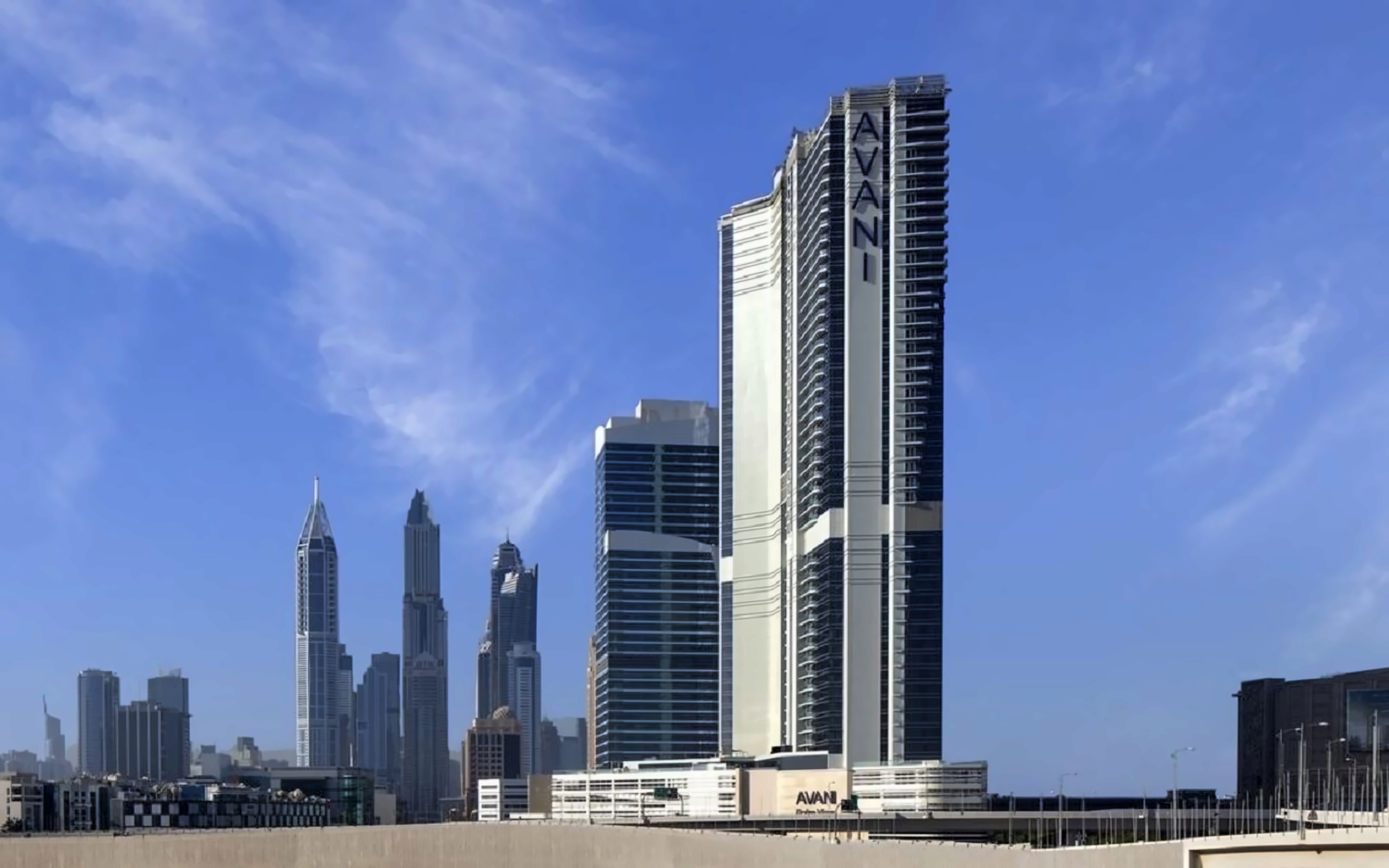 AVANI PALM VIEW DUBAI HOTEL & SUITES