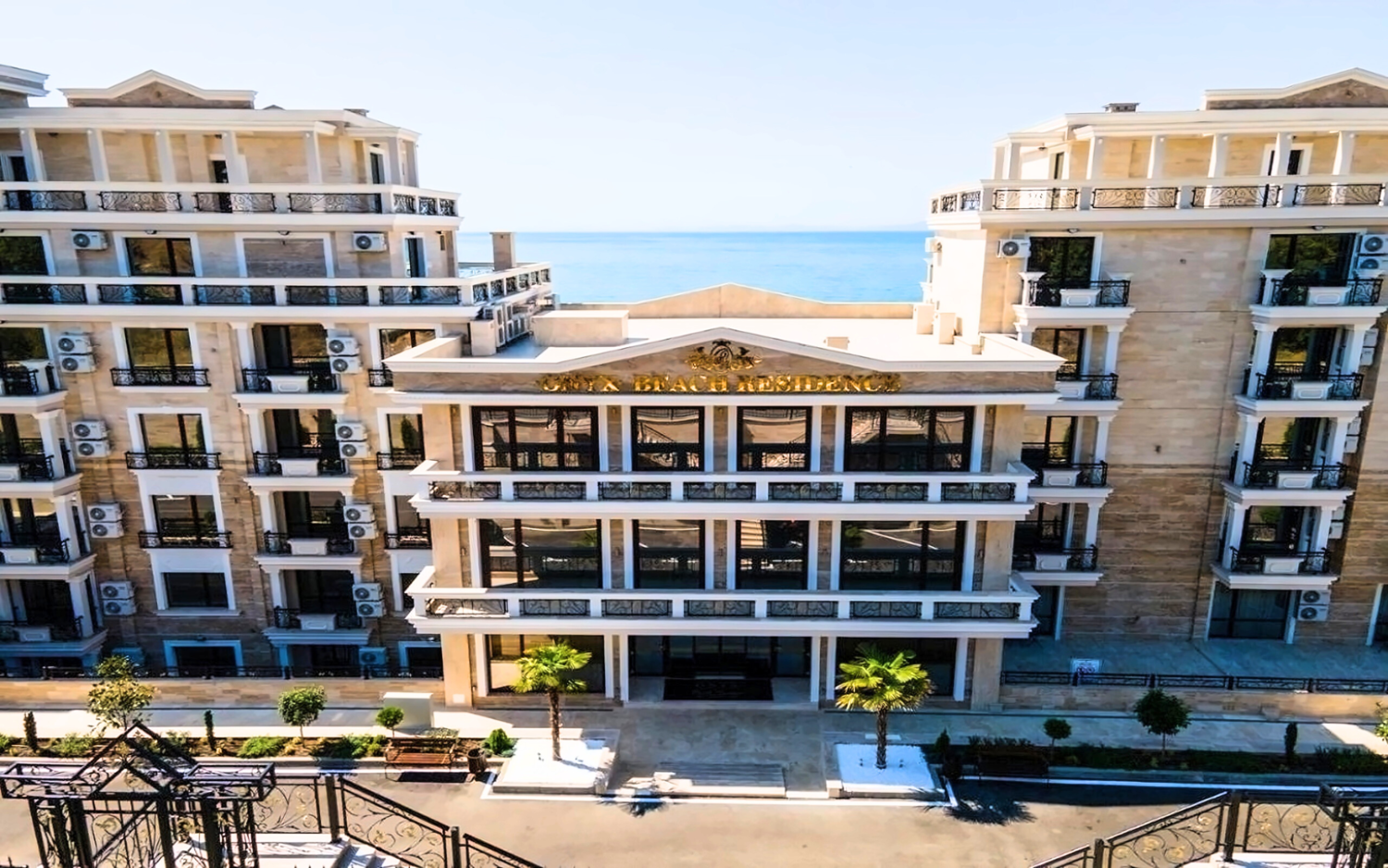 ONYX BEACH RESIDENCE