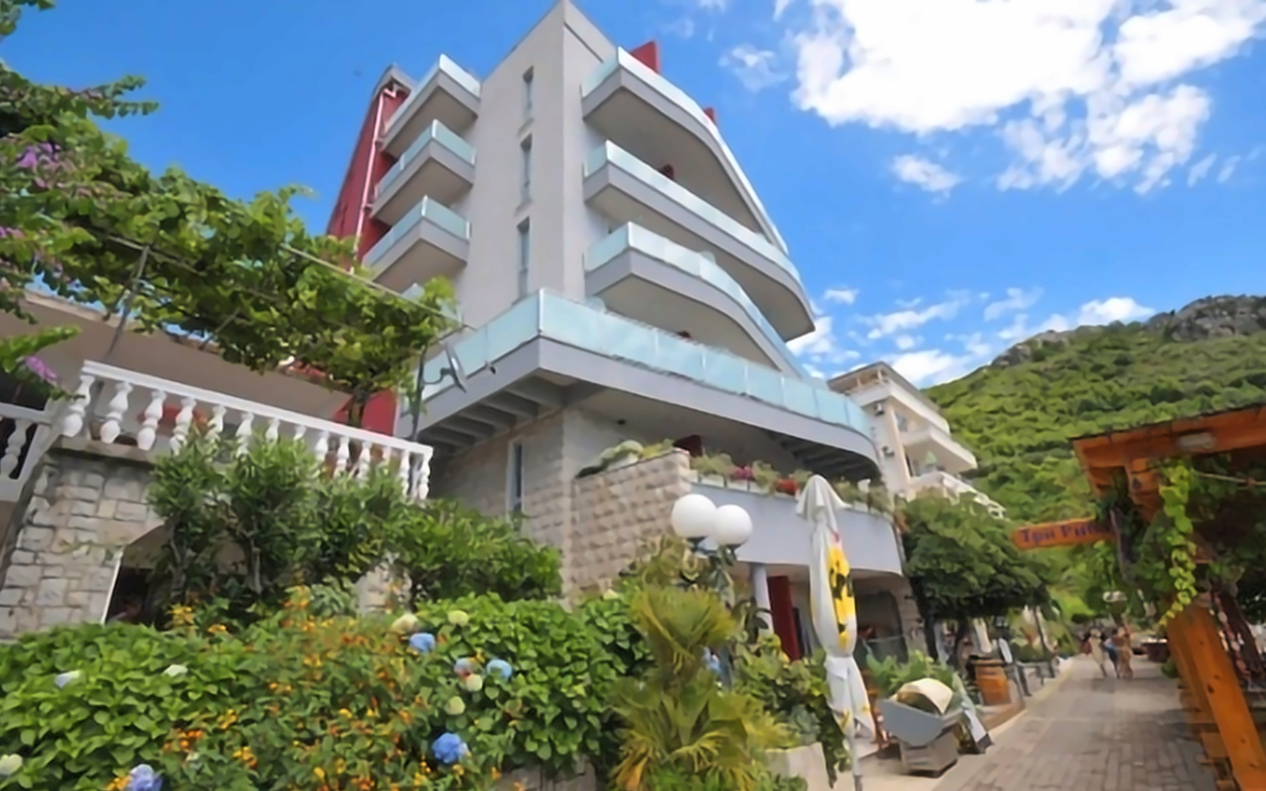 APARTMENTS LUX TRI RIBARA
