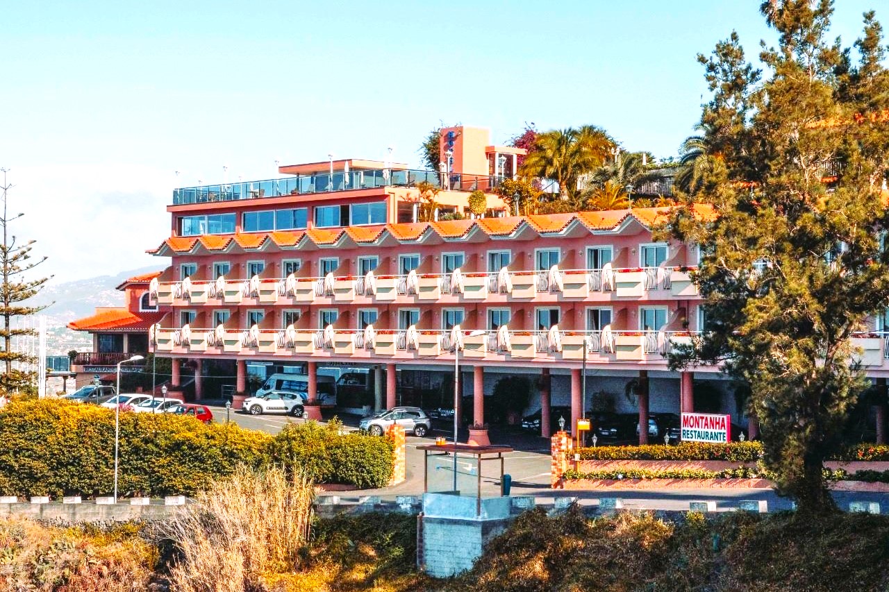 OCEAN GARDENS HOTEL