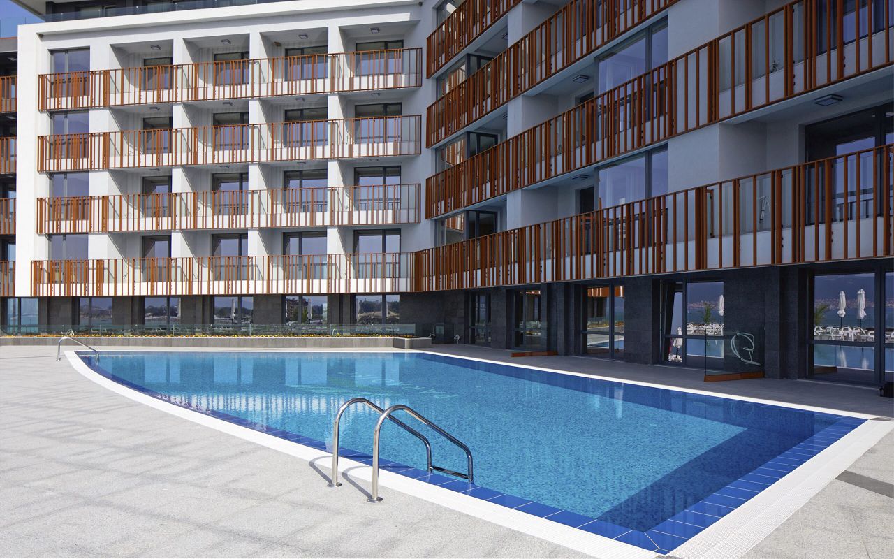 PARADISO DREAMS HOTEL