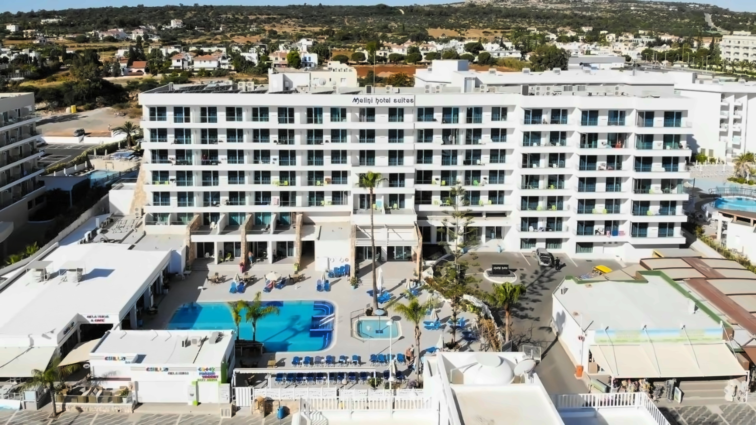 MELINI HOTEL SUITES