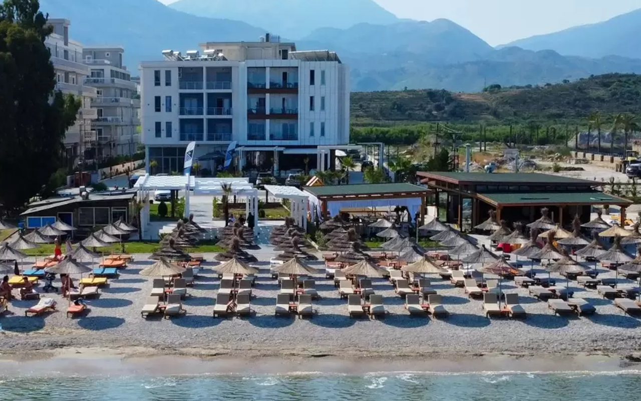 D'AZUR COAST RESORT