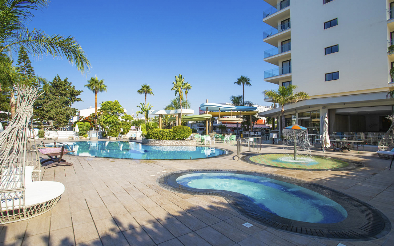 STAMATIA BEACH HOTEL