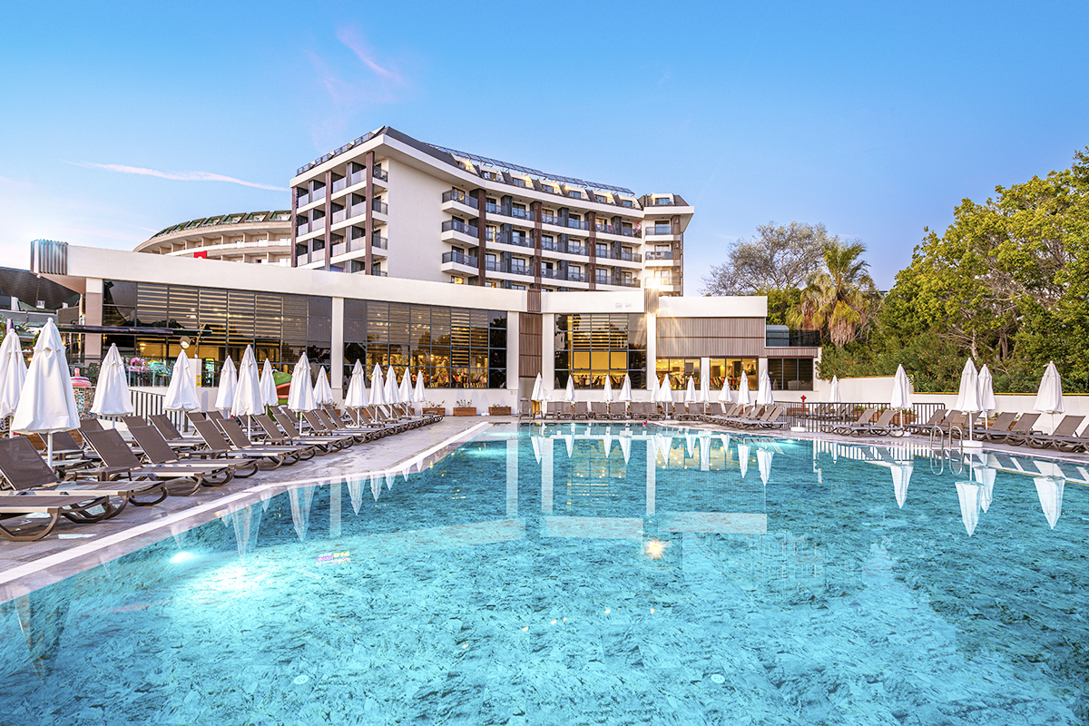 SEAPHORIA BEACH RESORT