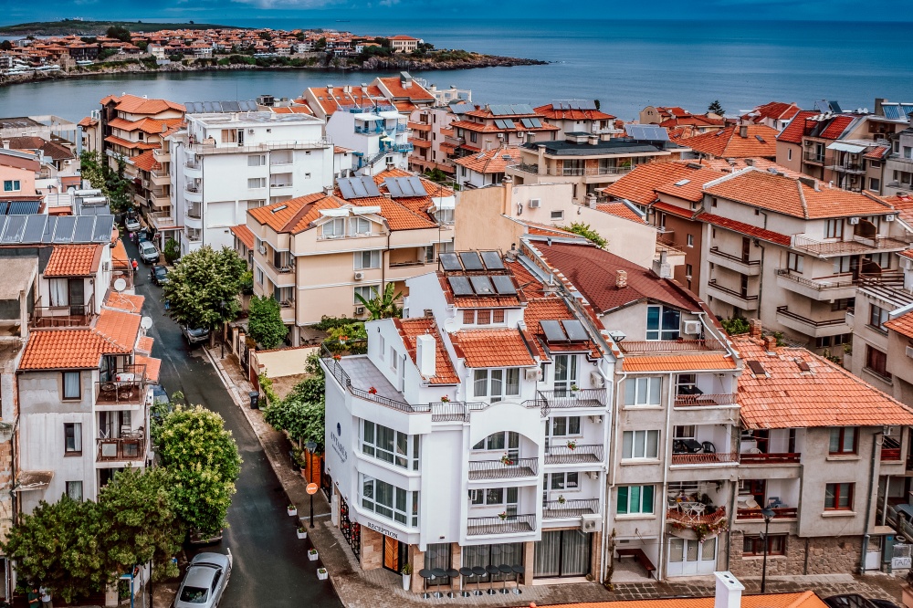 ANTARES CITY SOZOPOL