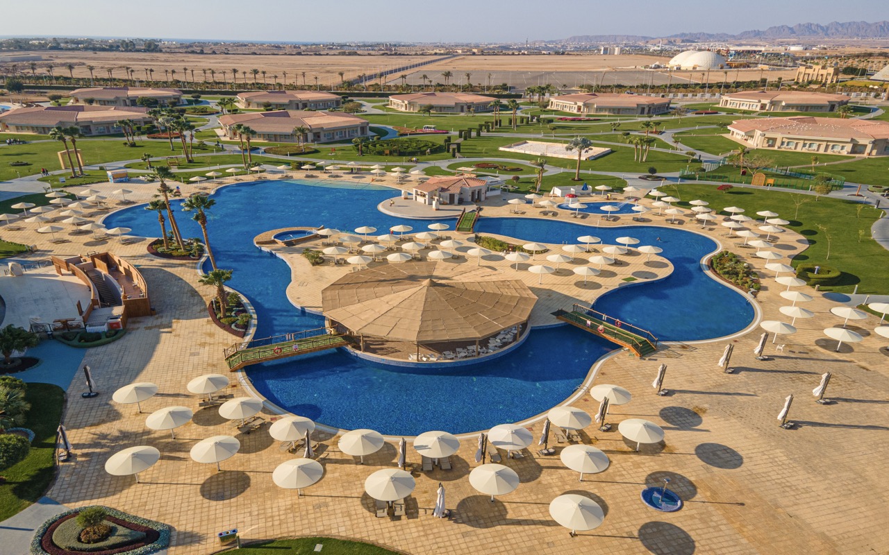 PICKALBATROS LUXURY SUITES