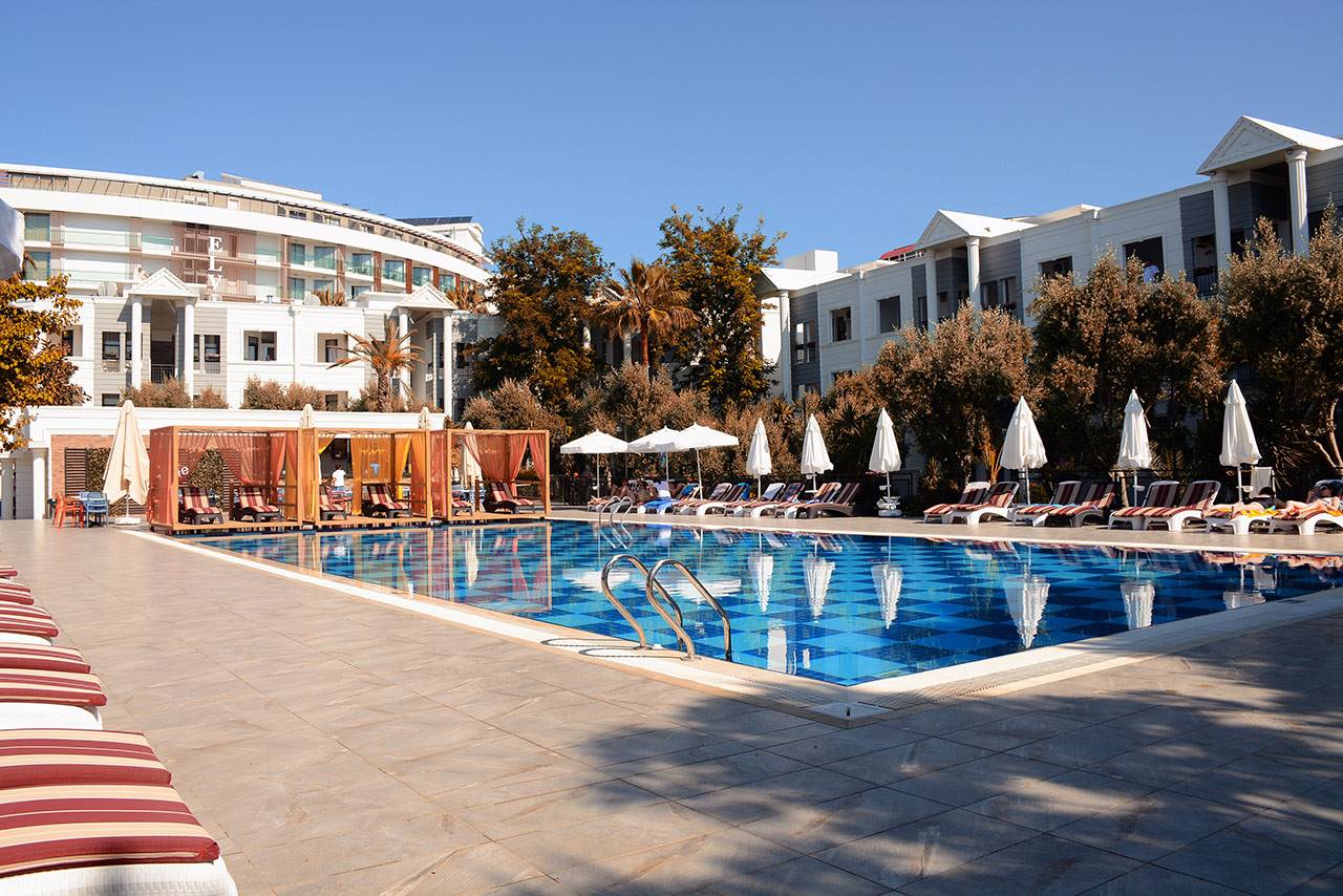 CLUB SEA TIME HOTEL