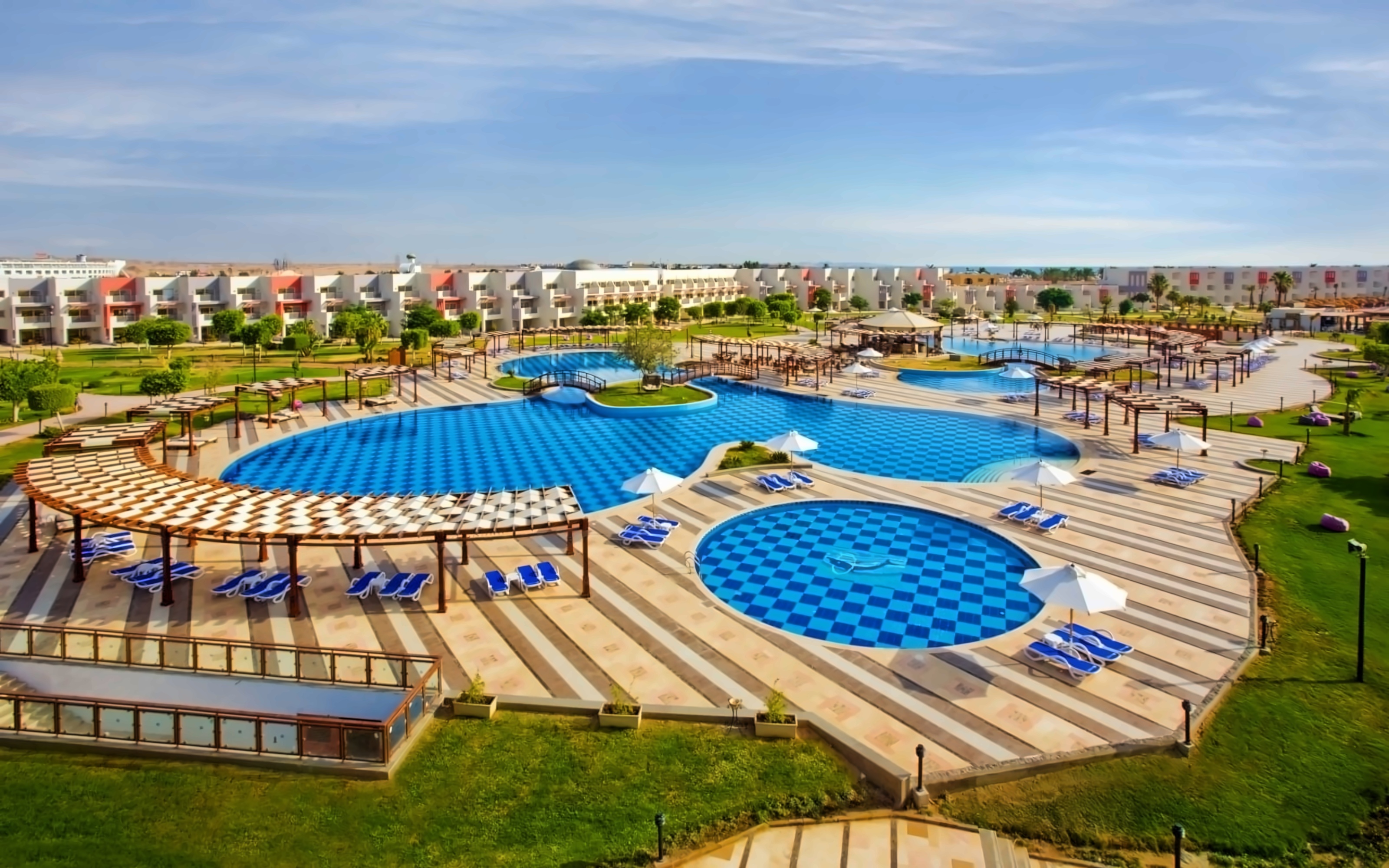 SUNRISE CRYSTAL BAY RESORT