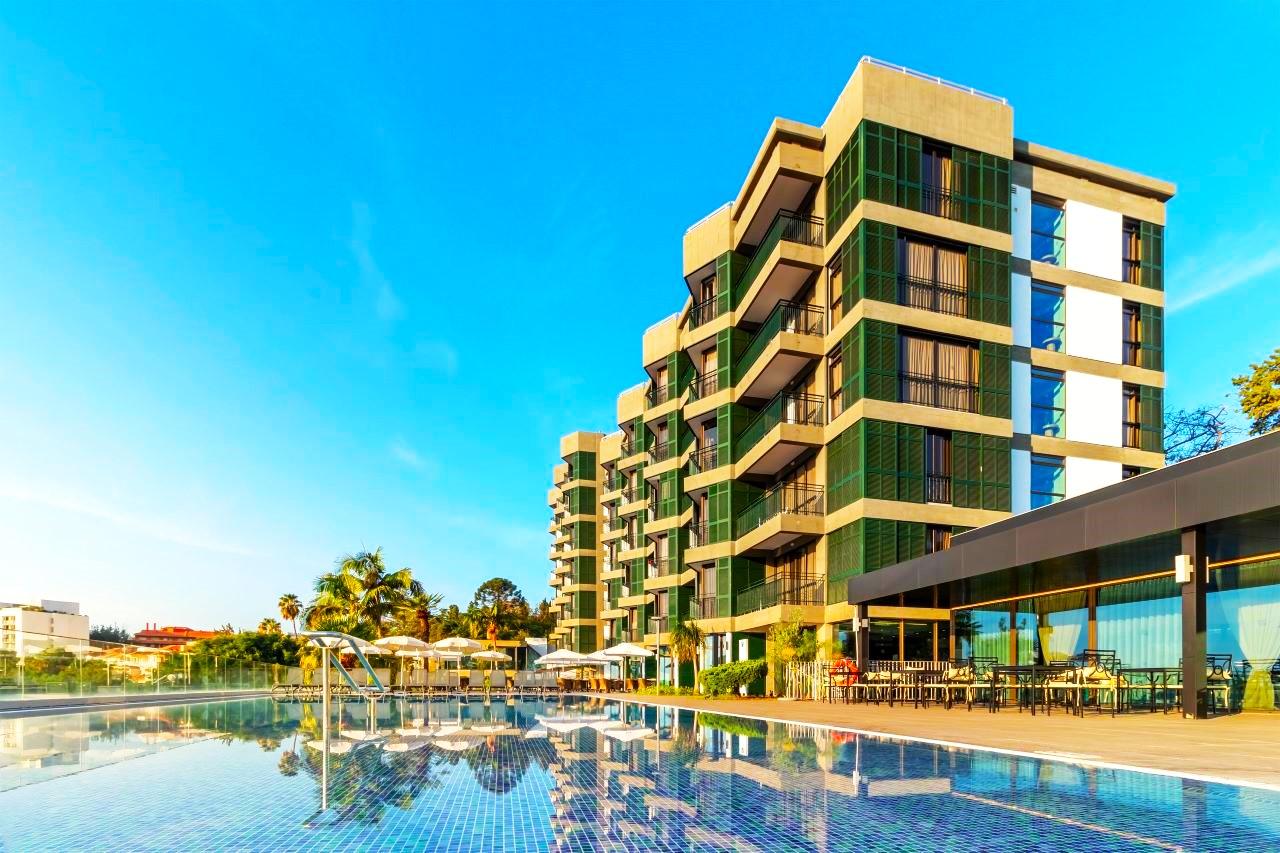 ENOTEL MAGNOLIA (ADULTS ONLY 18+)