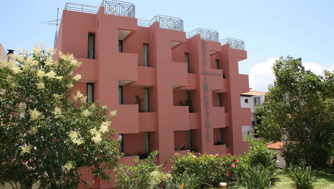 APARTHOTEL IMPERATRIZ