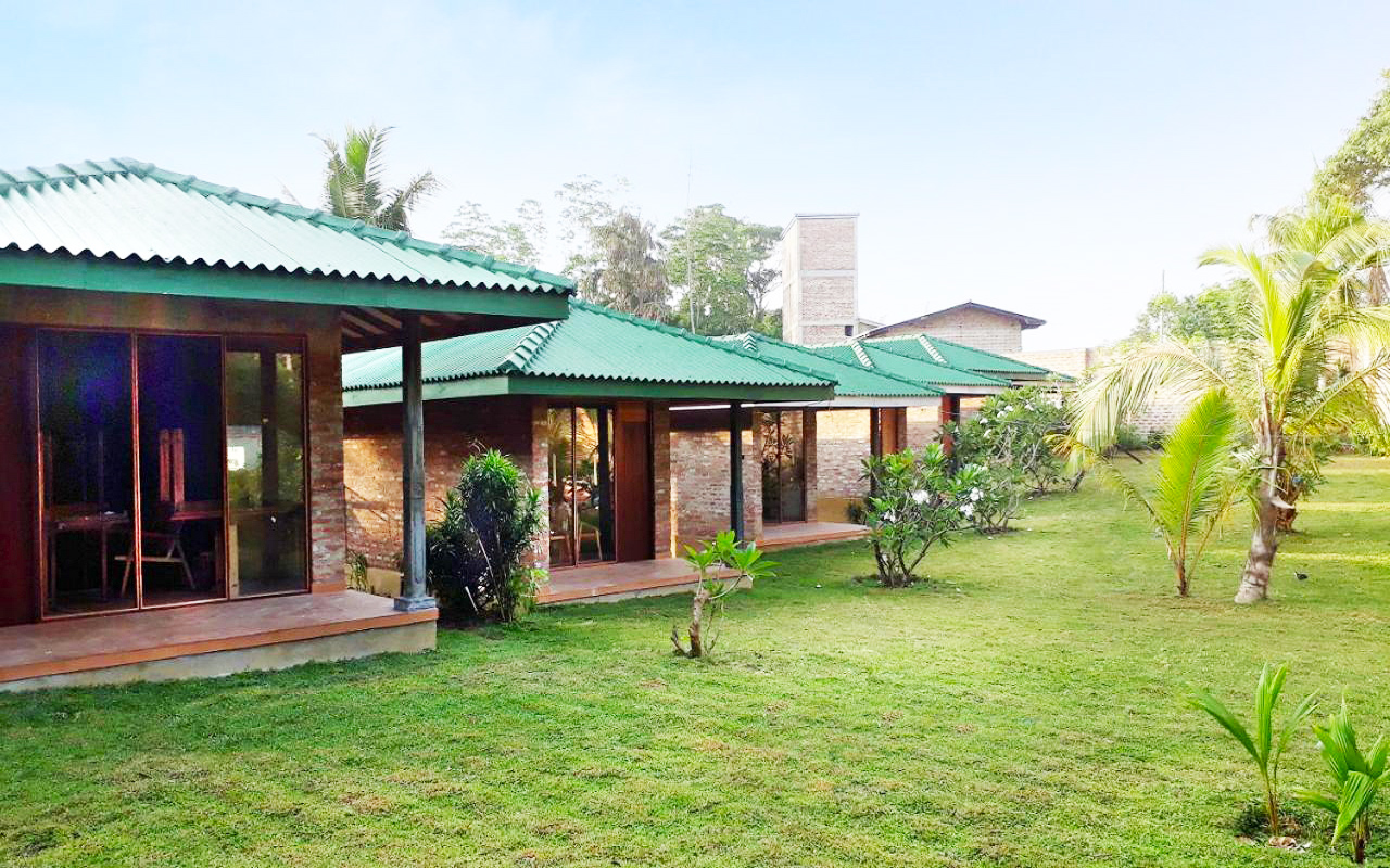 THE COASTAL VILLAGE CABANAS
