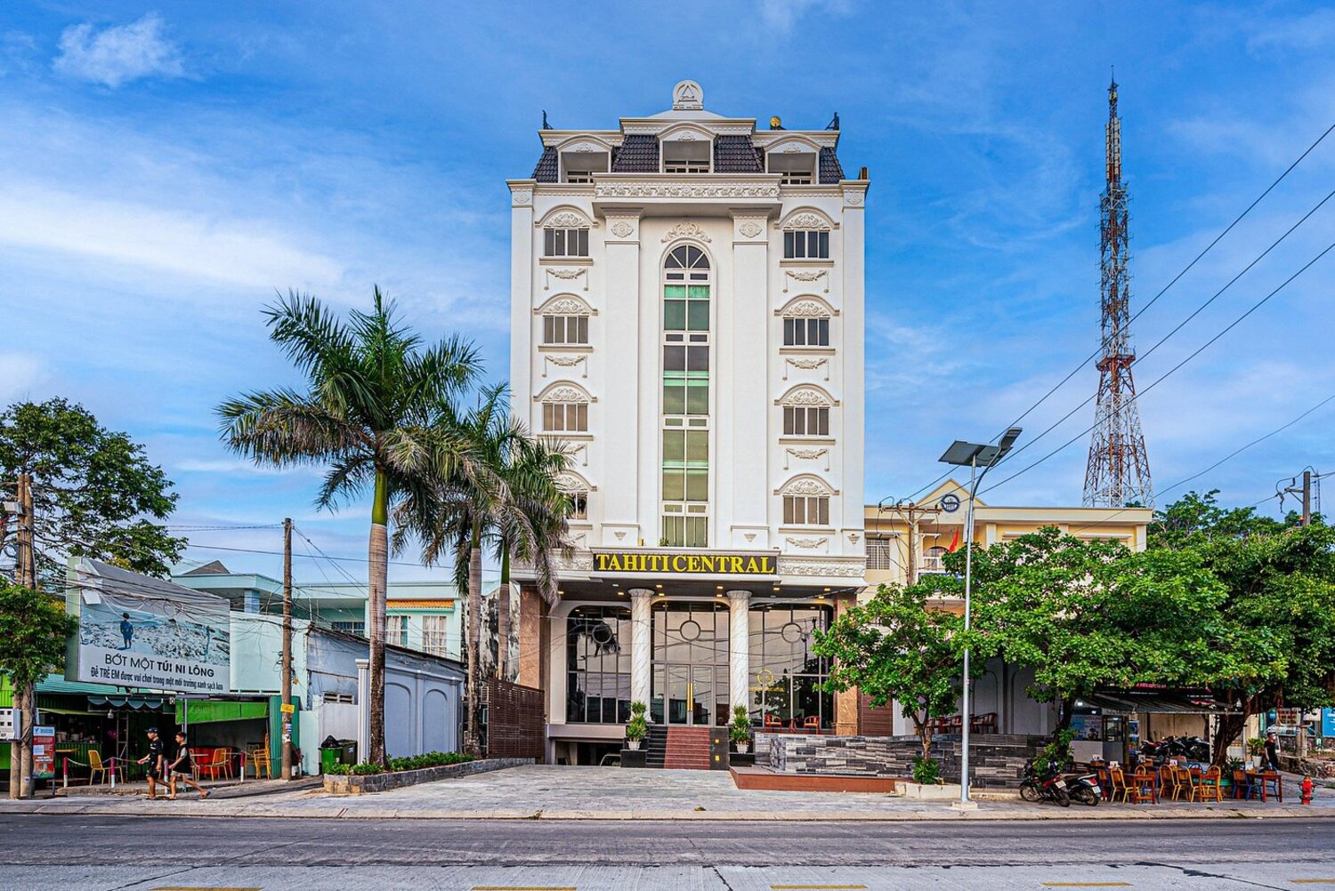 TAHITI CENTRAL HOTEL