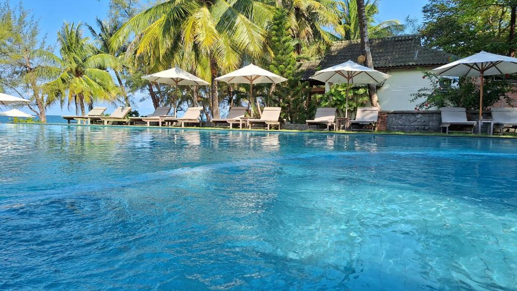 ANCARINE BEACH RESORT