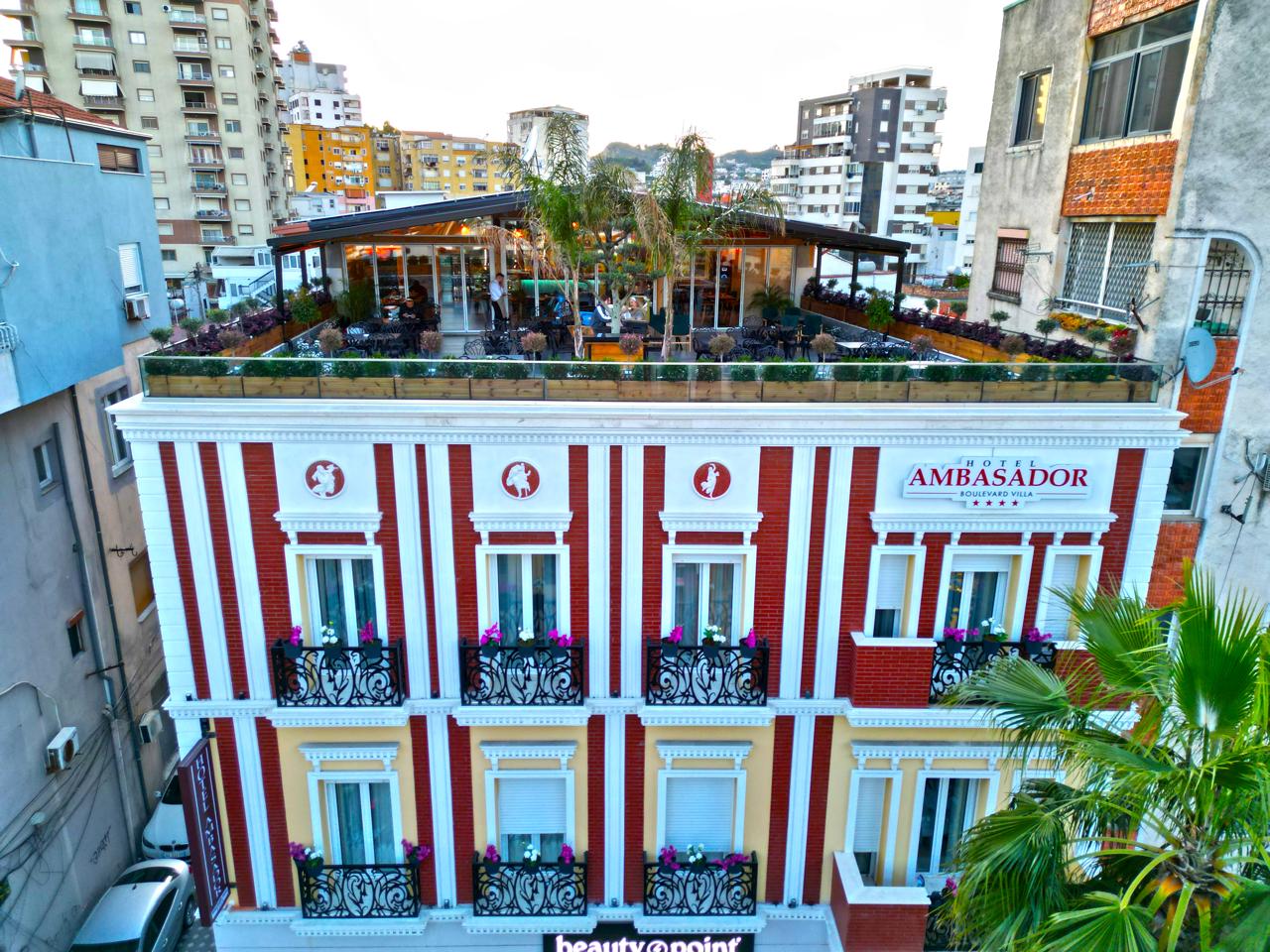 AMBASADOR HOTEL