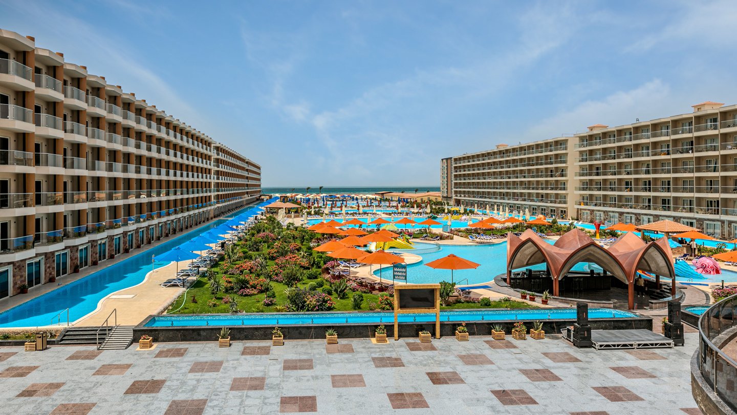 REWAYA LUXURY RESORT