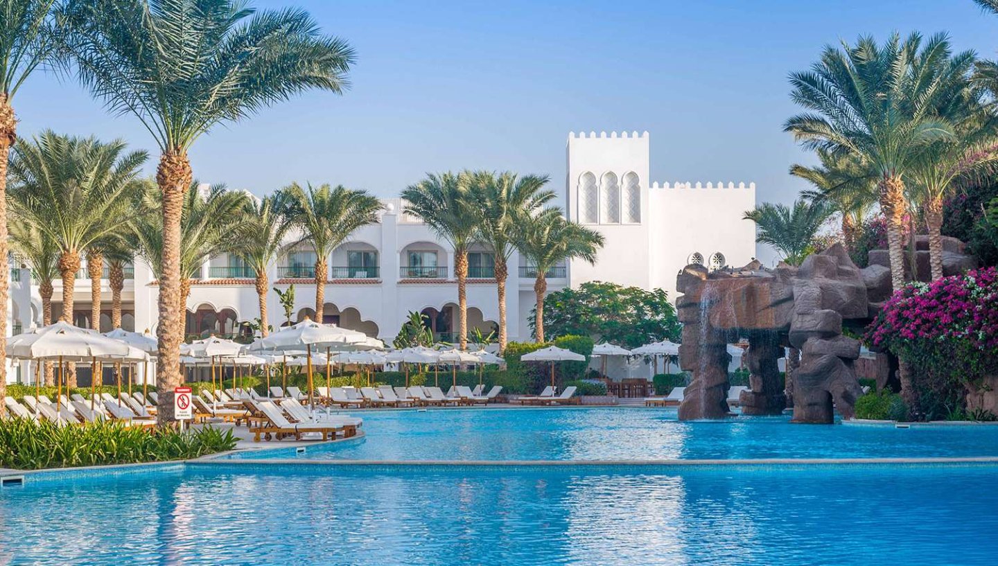 BARON PALMS RESORT