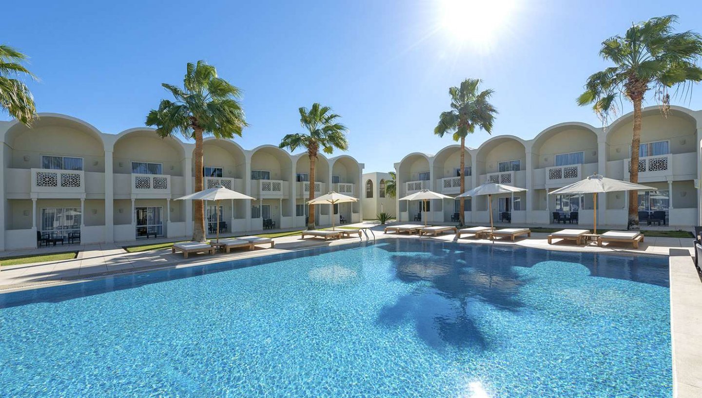 REEF OASIS BEACH RESORT