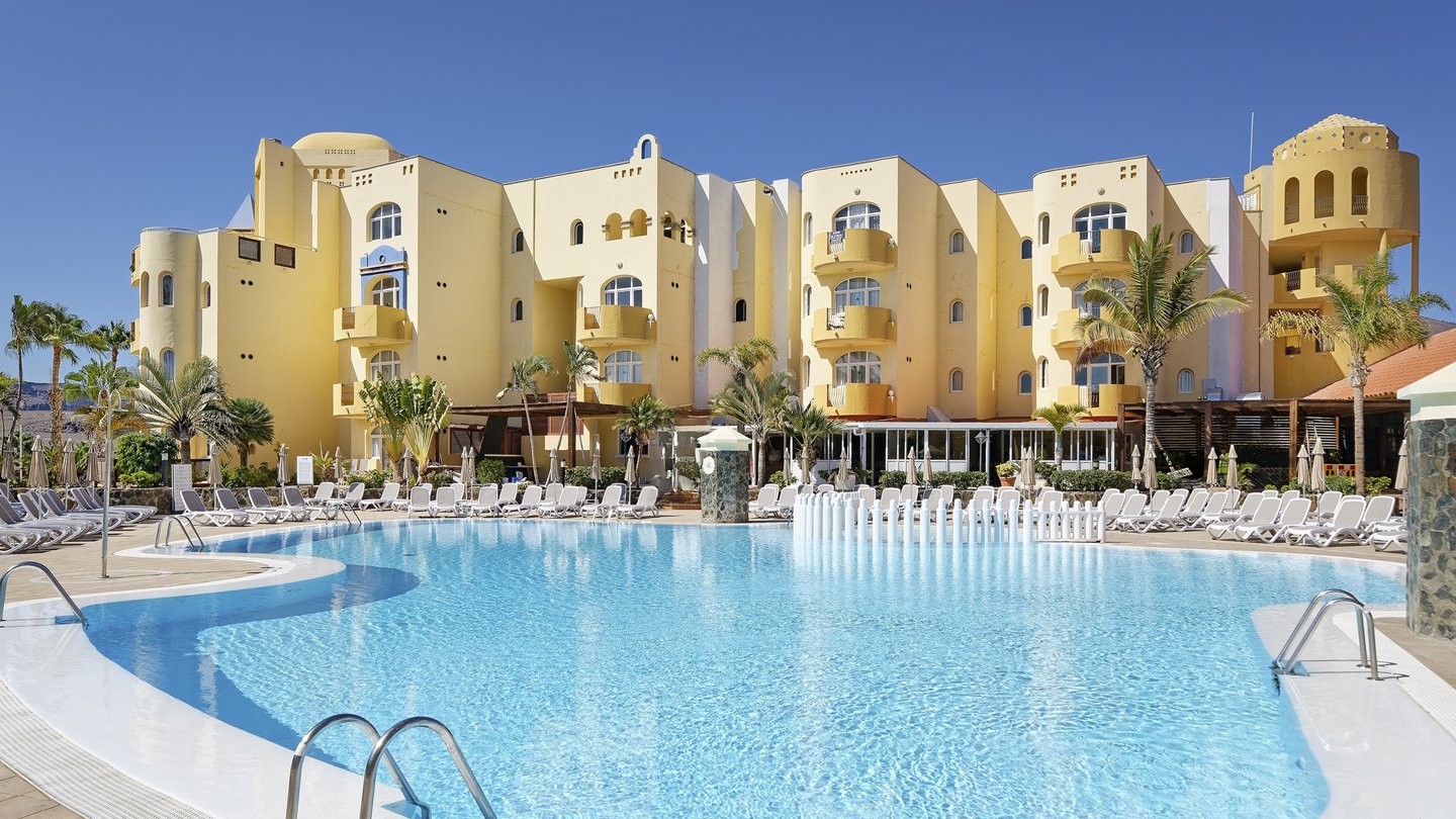 SPORT HOTEL MONTE FELIZ – POWERED BY PLAYITAS