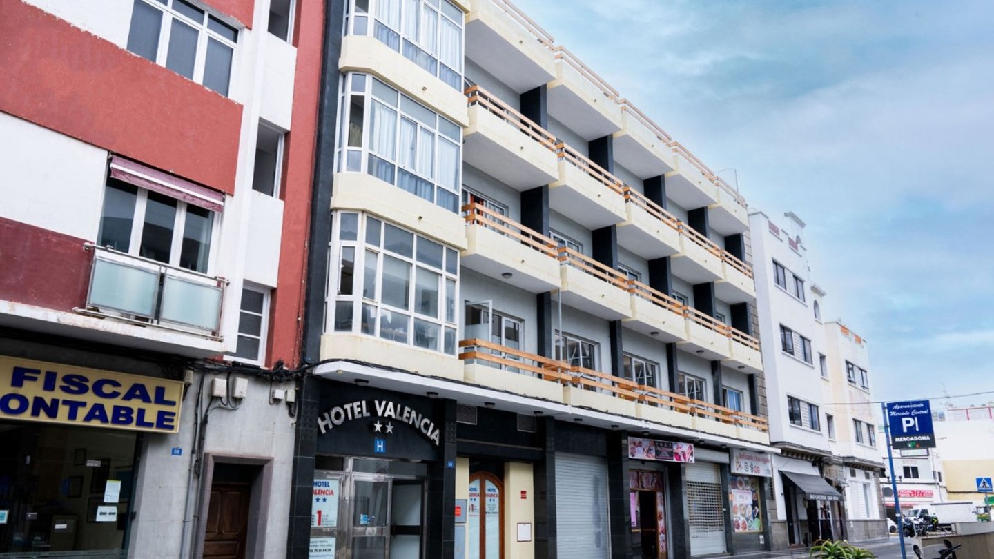 VALENCIA HOTEL