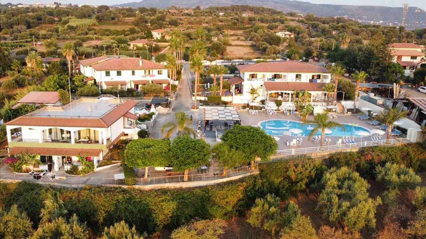 VILLAGGIO SANTA MONICA