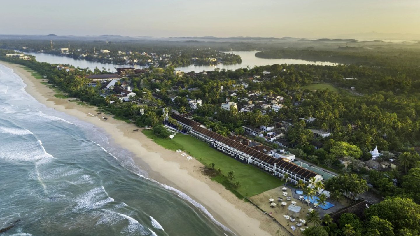 EKHO SURF BENTOTA