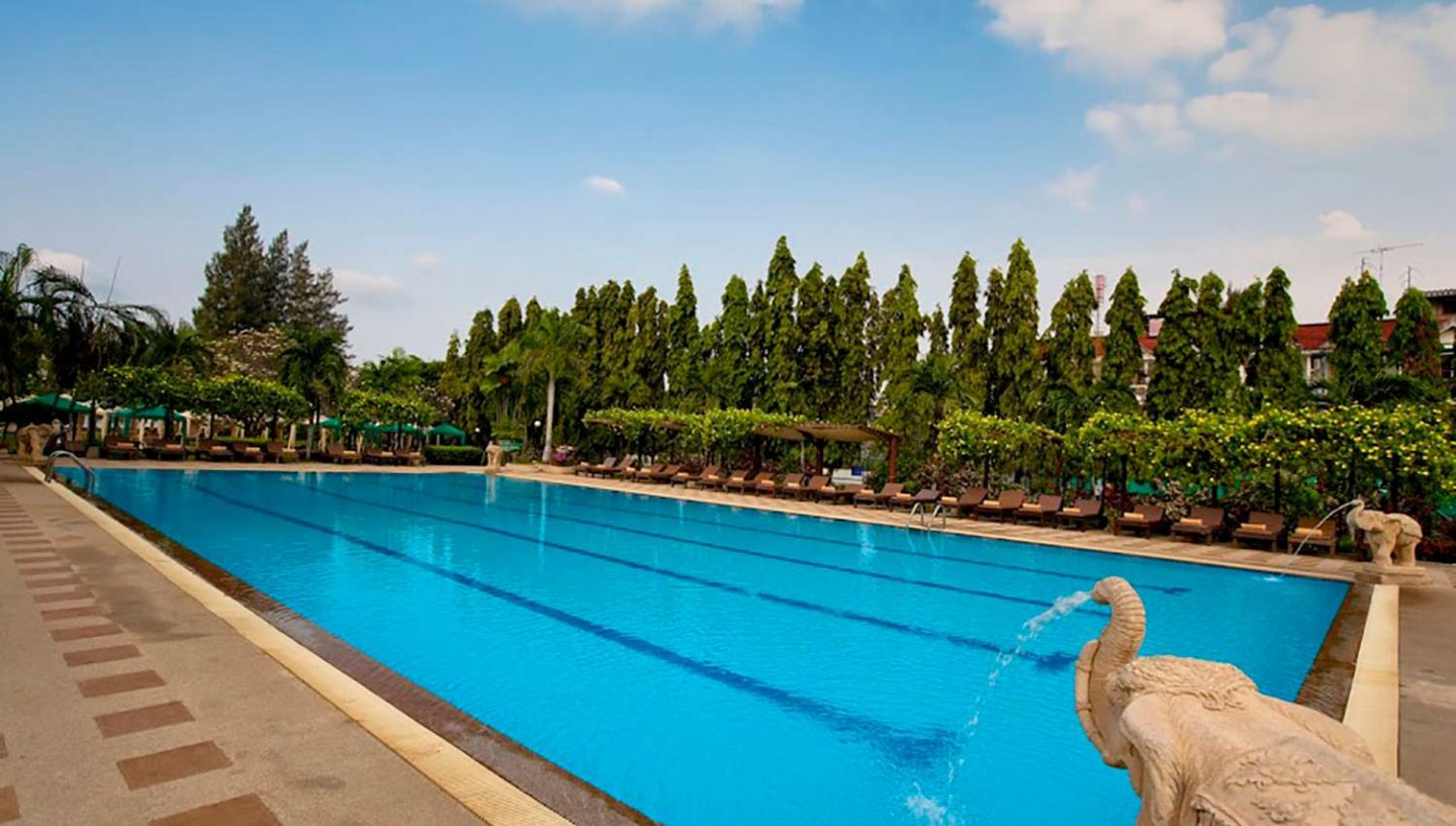 PINNACLE GRAND JOMTIEN RESORT & BEACH CLUB
