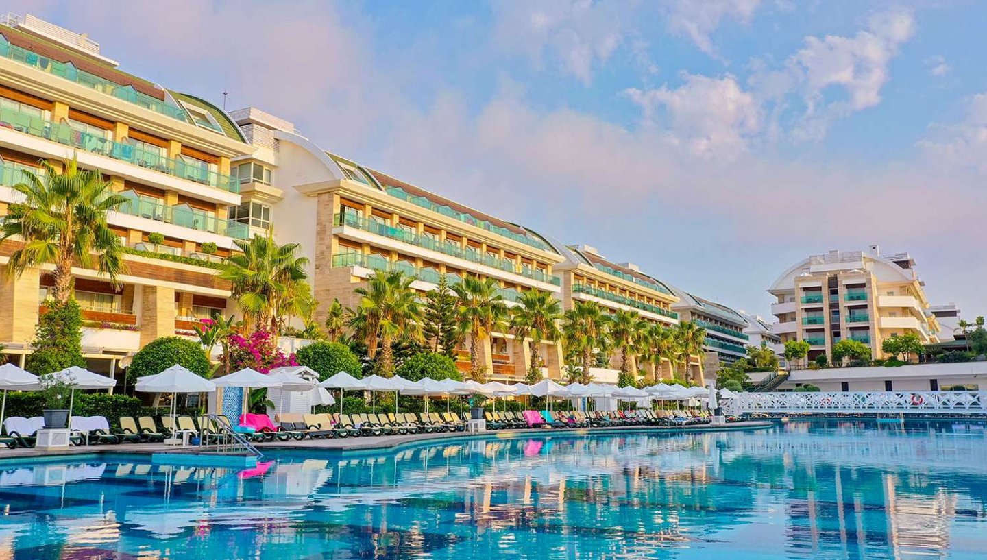 CRYSTAL WATERWORLD RESORT & SPA