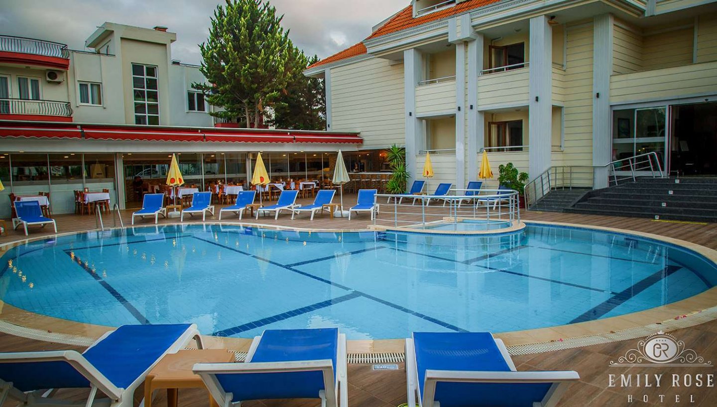 Emily Rose Hotel 3