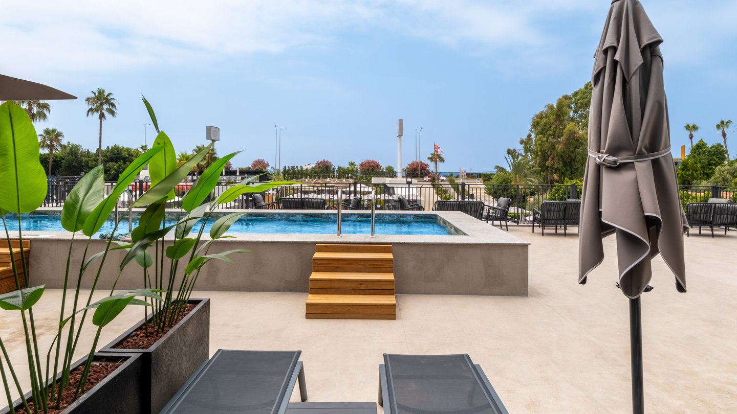 Nova Life Hotel 14