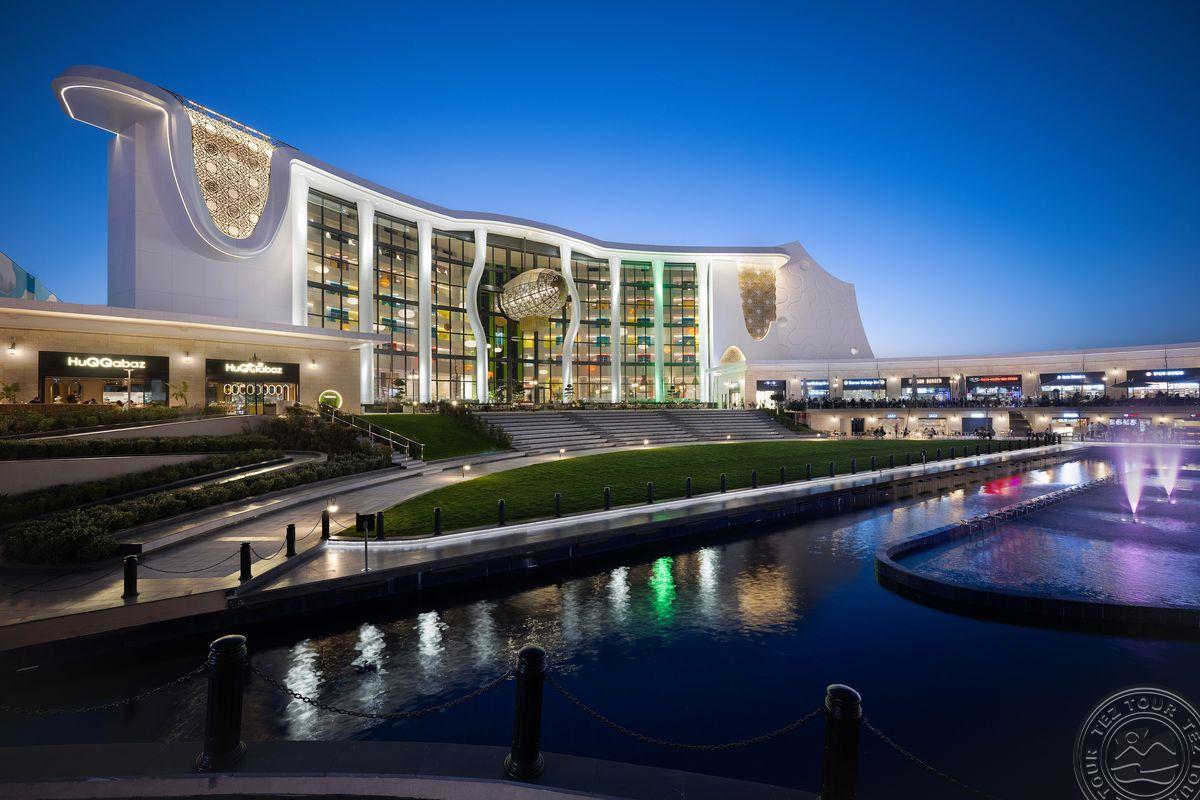 THE LAND OF LEGENDS - NICKELODEON HOTELS & RESORT