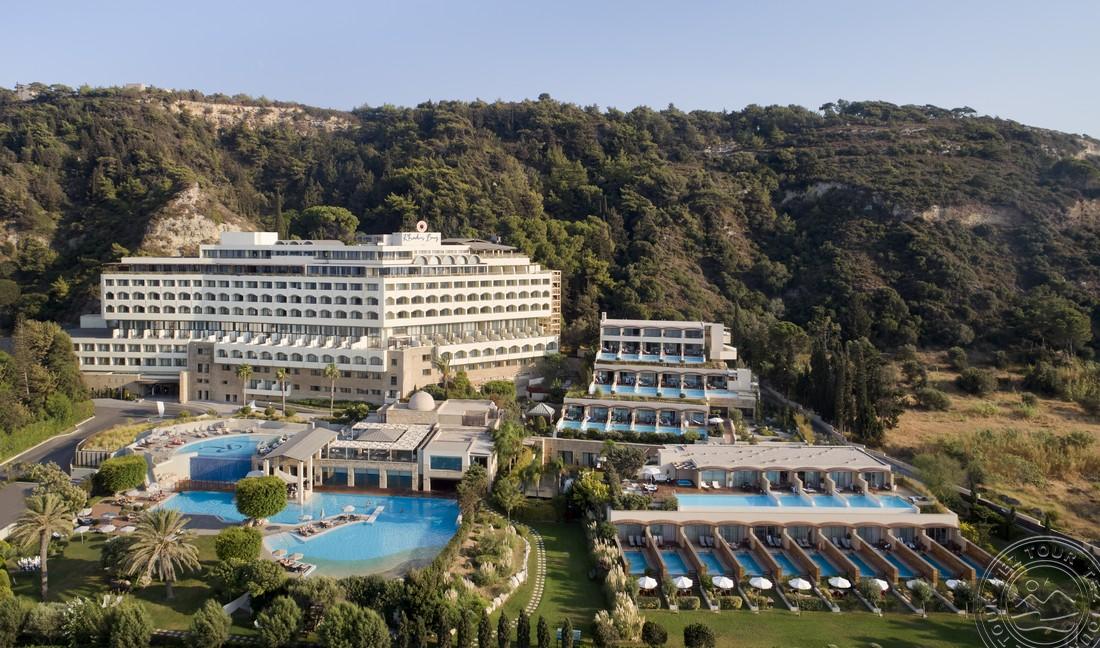 AMUS HOTEL & SPA