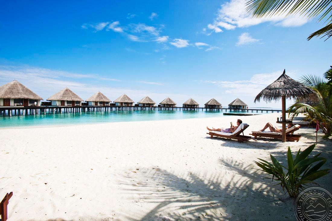 ADAARAN PRESTIGE WATER VILLAS MEEDHUPPARU