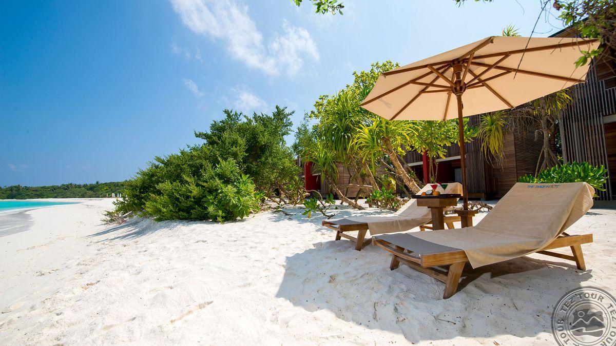 THE BAREFOOT ECO HOTEL