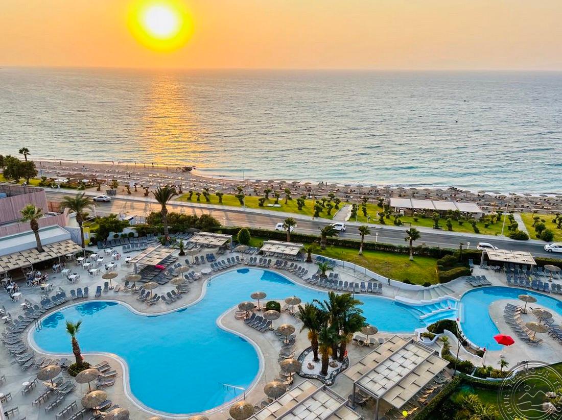 AKTI IMPERIAL DELUXE RESORT & SPA DOLCE BY WYNDHAM