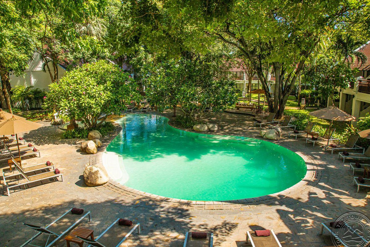 WOODLANDS HOTEL &  RESORT