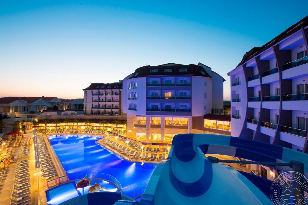 RAMADA RESORT BY WYNDHAM SIDE