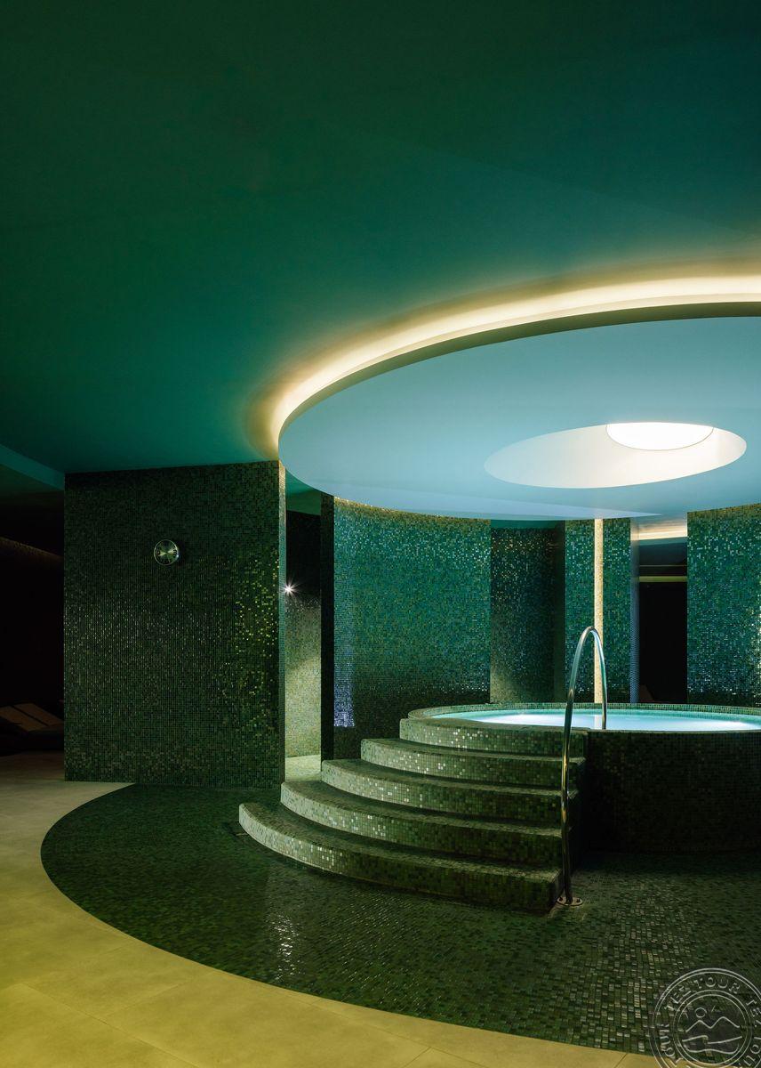 SAVOY PALACE